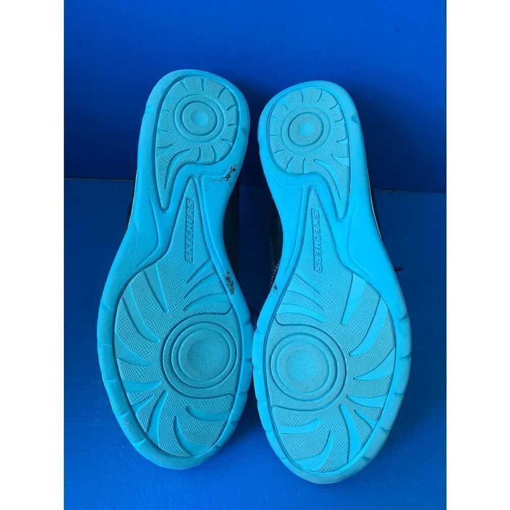 Skechers Skech Knit Women's Size 6.5 Running Shoes Gray Blue Training Sneakers
